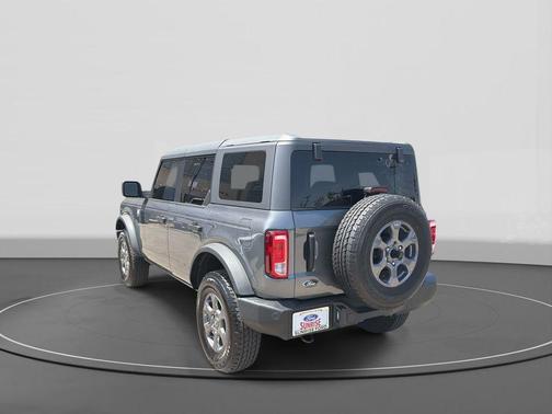 Gray Metallic 2025 Ford Bronco Big Bend