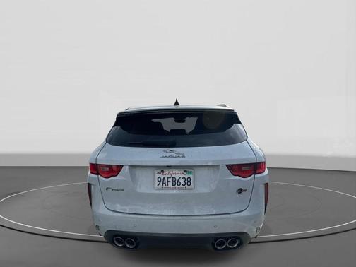 Yulong White 2020 Jaguar F-PACE SVR