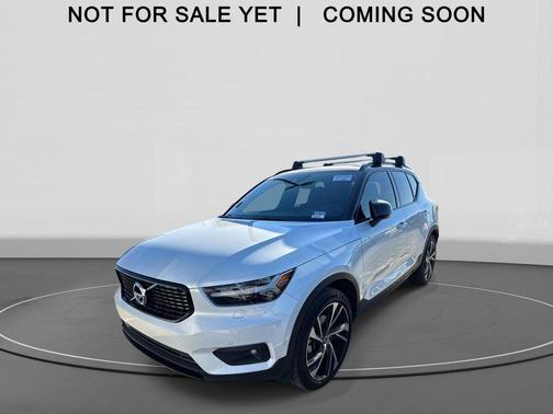 2019 Volvo XC40 T5 R-Design