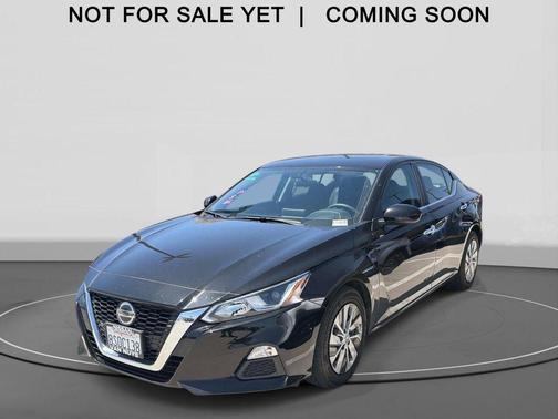 Black 2020 Nissan Altima 2.5 S