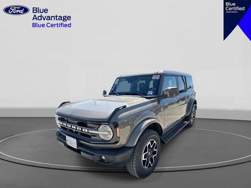 2025 Ford Bronco Outer Banks