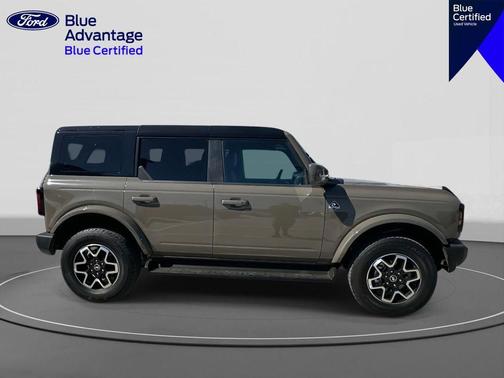 Gray 2025 Ford Bronco Outer Banks