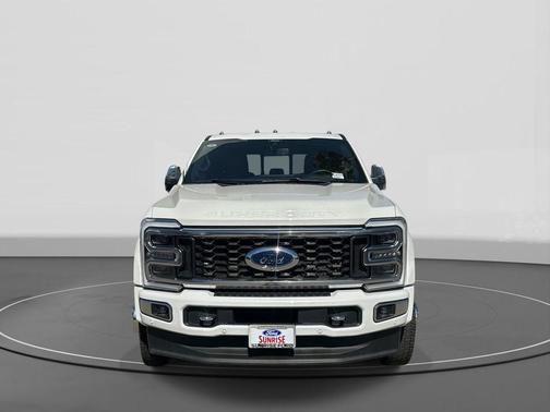 2024 Ford F-450 Platinum