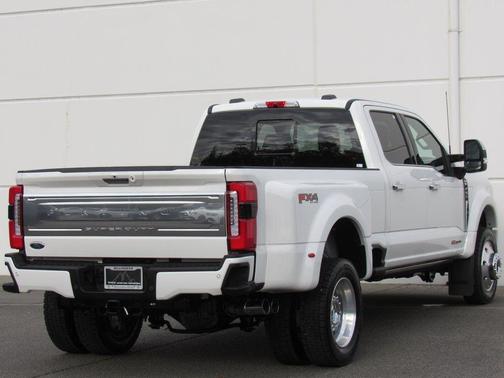 2024 Ford F-450 Platinum