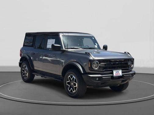 Carbonized Gray Metallic 2022 Ford Bronco Big Bend