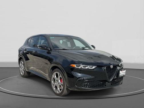 Alfa Black 2024 Alfa Romeo Tonale Veloce