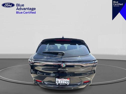 Alfa Black 2024 Alfa Romeo Tonale Veloce