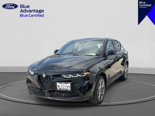 Alfa Black 2024 Alfa Romeo Tonale Veloce