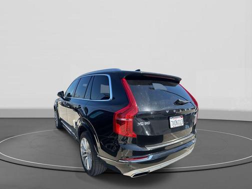 2016 Volvo XC90 Hybrid T8 Inscription