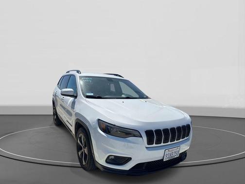 Bright White Clearcoat 2020 Jeep Cherokee Latitude Plus