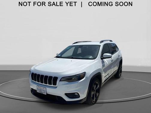 Bright White Clearcoat 2020 Jeep Cherokee Latitude Plus