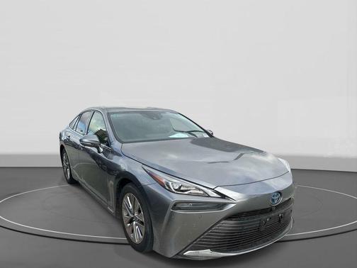 Metal 2022 Toyota Mirai XLE