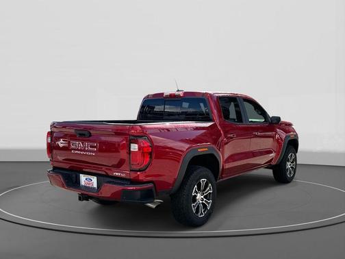 2025 GMC Canyon AT4