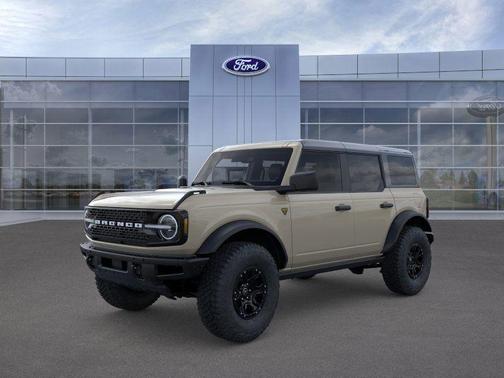 Desert Sand 2026 Ford Bronco Badlands