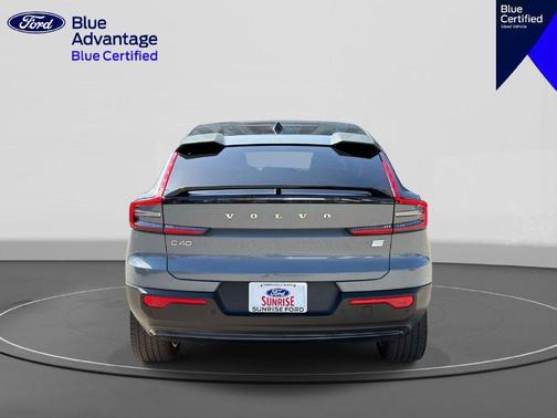 Thunder Gray Metallic 2023 Volvo C40 Recharge Pure Electric Twin Plus