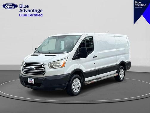 Oxford White 2017 Ford Transit-250 Base