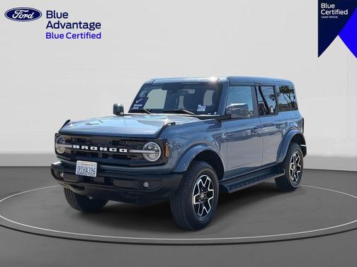 2025 Ford Bronco Outer Banks