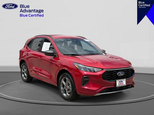 Rapid Red Metallic Tinted Clearcoat 2023 Ford Escape ST-Line