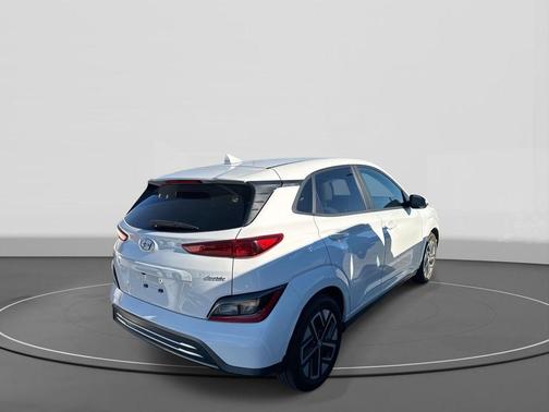 2023 Hyundai KONA EV SEL