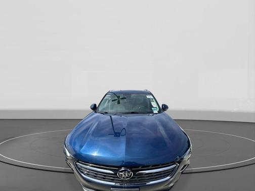 Sapphire Metallic 2022 Buick Envision Preferred