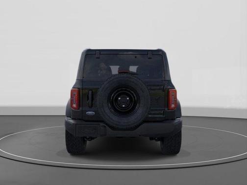 Shadow Black 2026 Ford Bronco Outer Banks