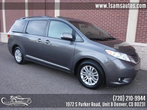 2017 Toyota Sienna XLE Premium