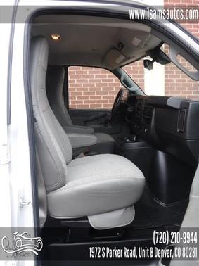 2019 Chevrolet Express 2500 LT