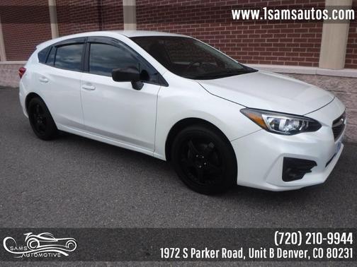 Crystal White Pearl 2019 Subaru Impreza 2.0i