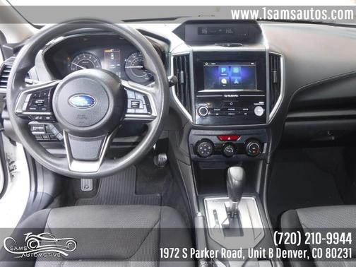 Crystal White Pearl 2019 Subaru Impreza 2.0i