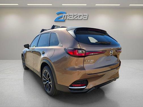 2025 Mazda CX-70 PHEV Premium Package