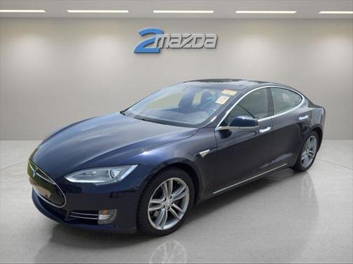 2015 Tesla Model S 85