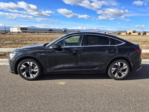 2020 Audi e-tron Sportback Premium Plus