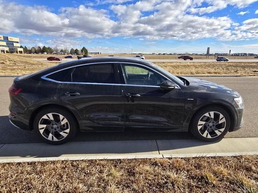 2020 Audi e-tron Sportback Premium Plus