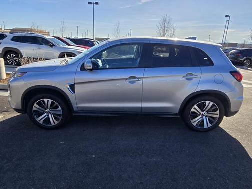 2024 Mitsubishi Outlander Sport 2.0 ES
