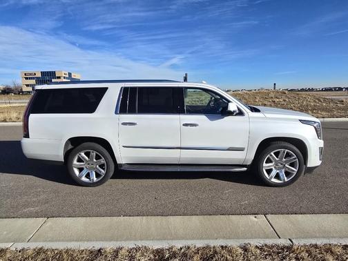 2019 Cadillac Escalade ESV Premium Luxury