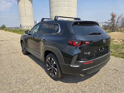 2025 Mazda CX-50 Hybrid Premium Plus Package