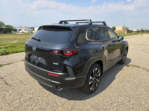 2025 Mazda CX-50 Hybrid Premium Plus Package