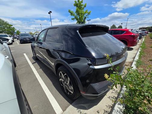 Abyss Black 2024 Hyundai IONIQ 5 SEL