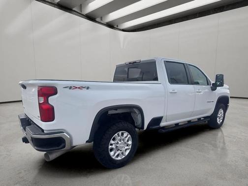 Summit White 2020 Chevrolet Silverado 2500 LT