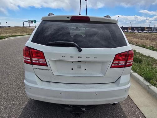 Vice White 2020 Dodge Journey SE Value