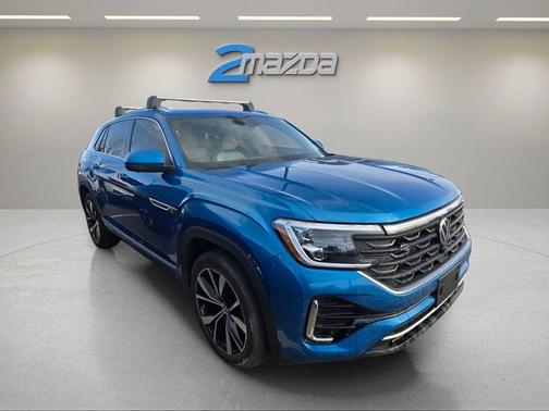 2025 Volkswagen Atlas Cross Sport 2.0T SEL Premium