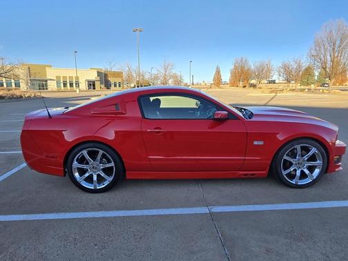 2011 Ford Mustang GT Premium