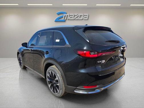 2026 Mazda CX-90 PHEV Premium Plus