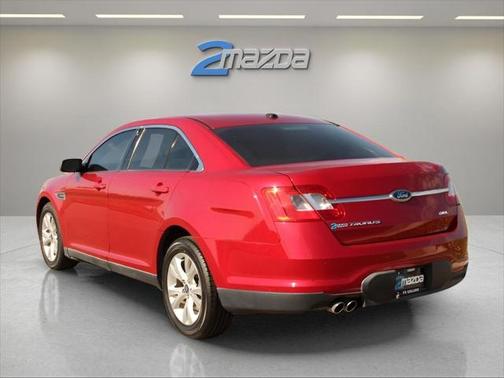 2010 Ford Taurus SEL