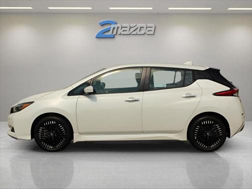 2024 Nissan Leaf SV PLUS