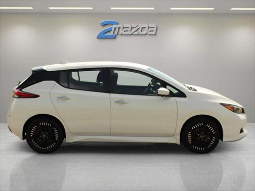 2024 Nissan Leaf SV PLUS