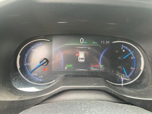 2020 Toyota RAV4 Hybrid SE