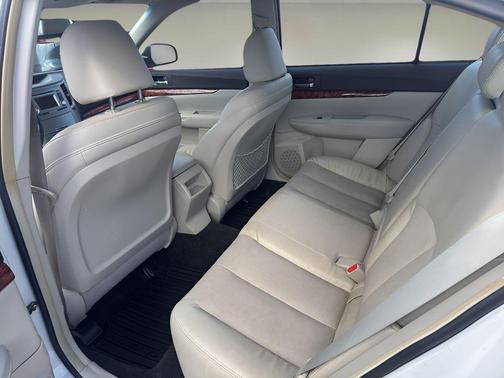 2012 Subaru Legacy Limited