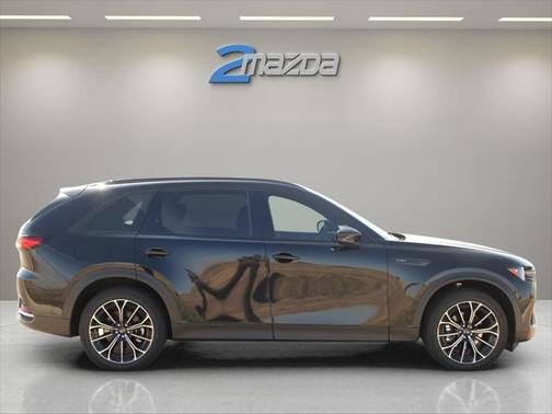 2025 Mazda CX-70 PHEV Premium Plus Package