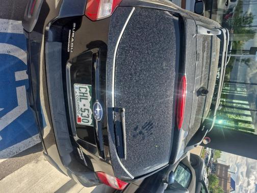 Crystal Black Silica 2016 Subaru Crosstrek 2.0i Limited